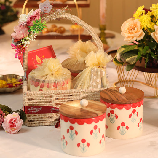 Scarlet Bloom Gift Set