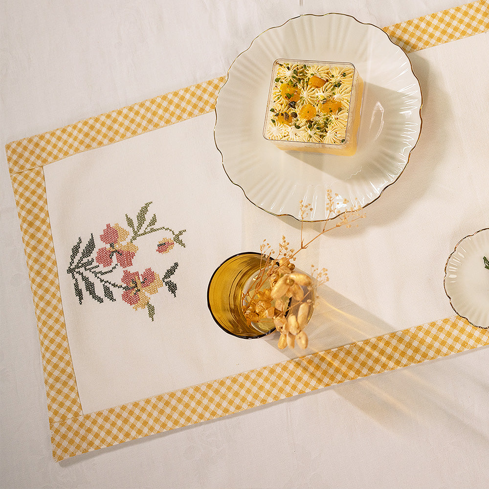 Sunshine Bloom Table Runner